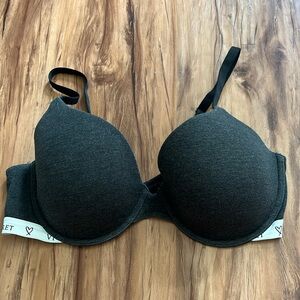 VS T-shirt Lightly Lined Demi Bra